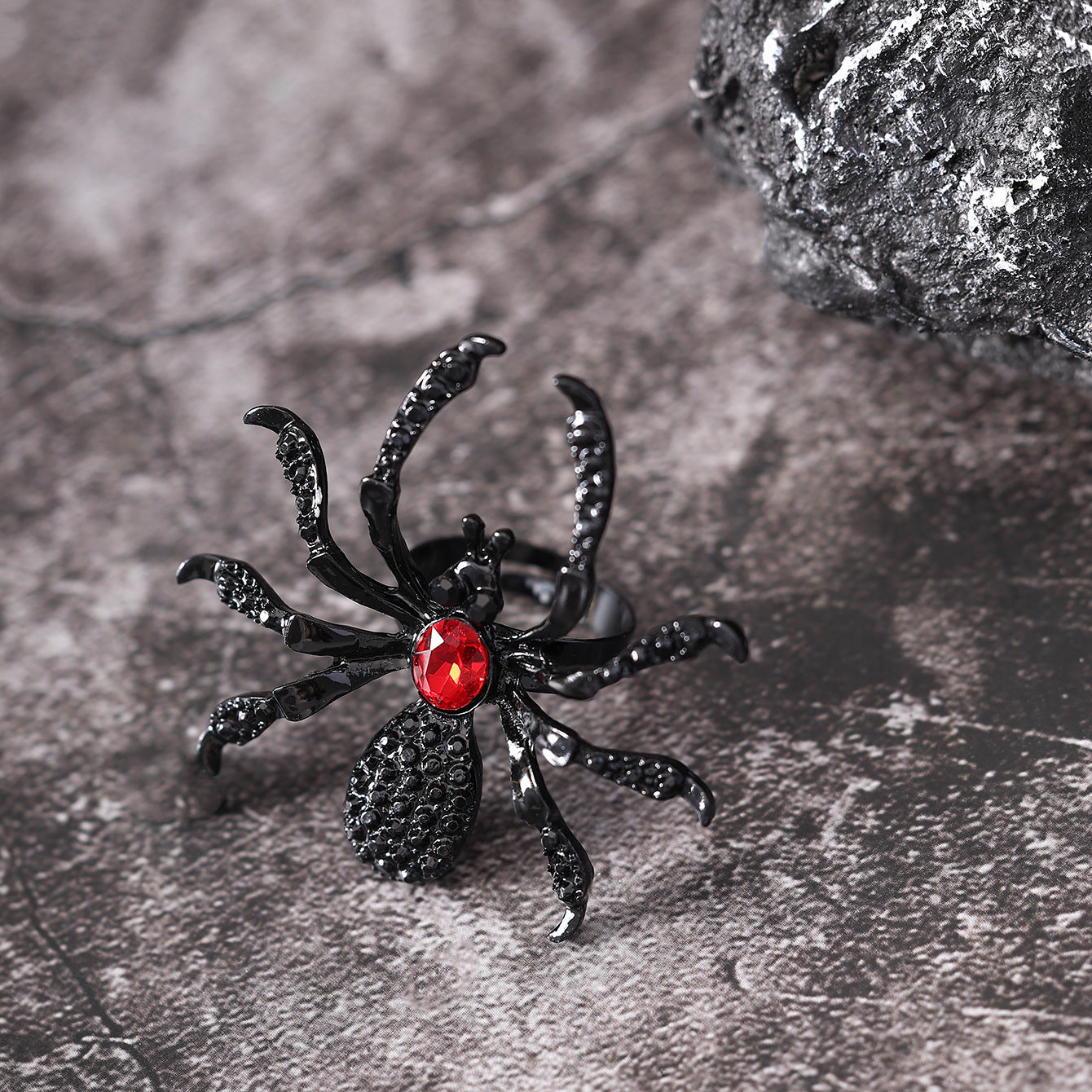 Fashion Dark Halloween Spider Ring