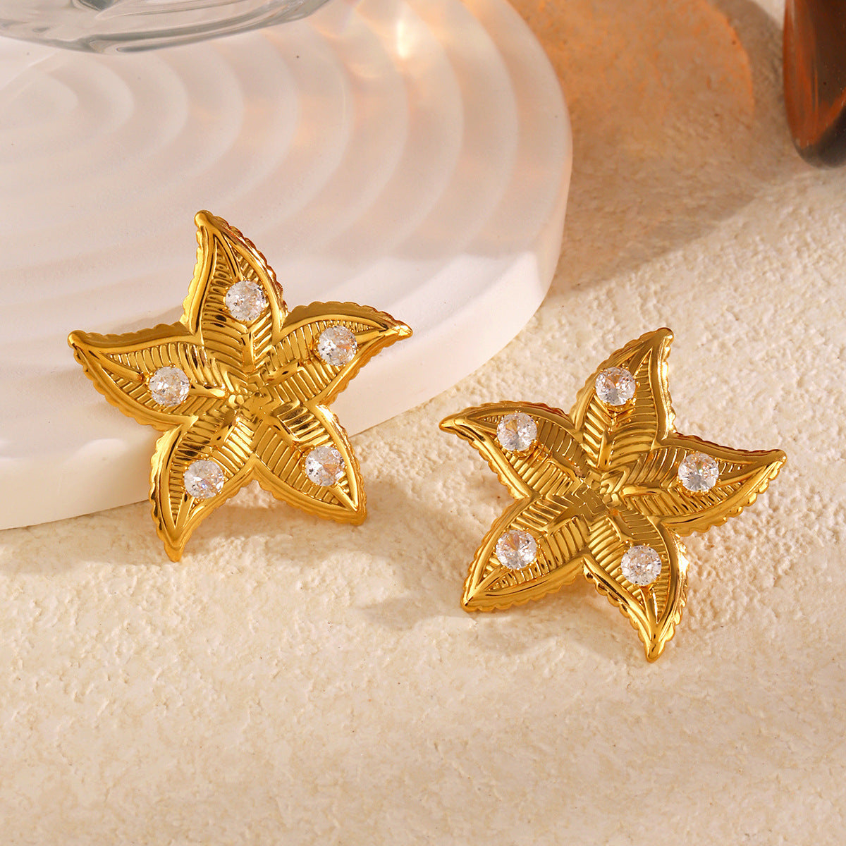 Rusty Steel Exaggerated Design Starfish Earrings