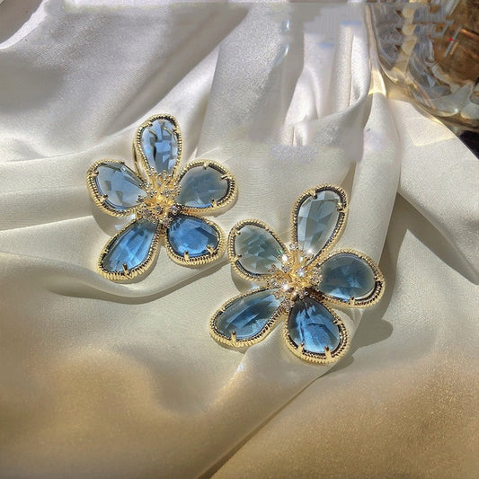Elegant Women's All-match Flower Earrings