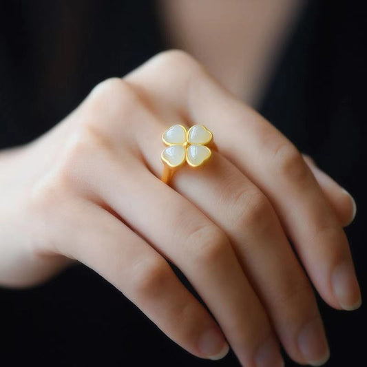 Four-Leaf Clover Jade Retro Ring