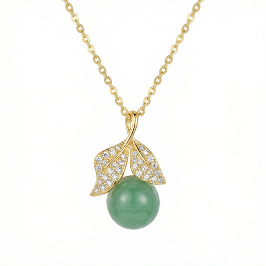925 Sterling Silver Elegant Nature-Inspired Necklace with Green Gemstone and Sparkling Crystal Leaf Accents