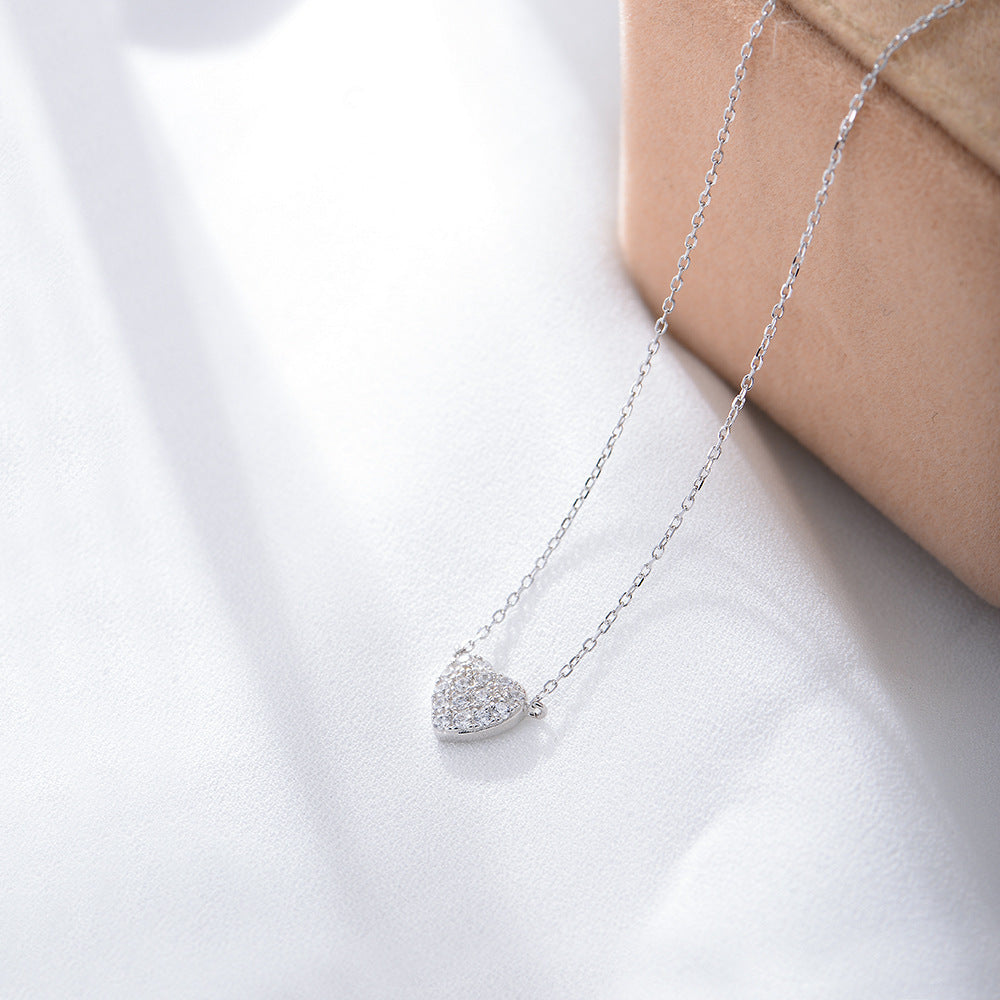 Silver Heart-shaped Zircon Necklace