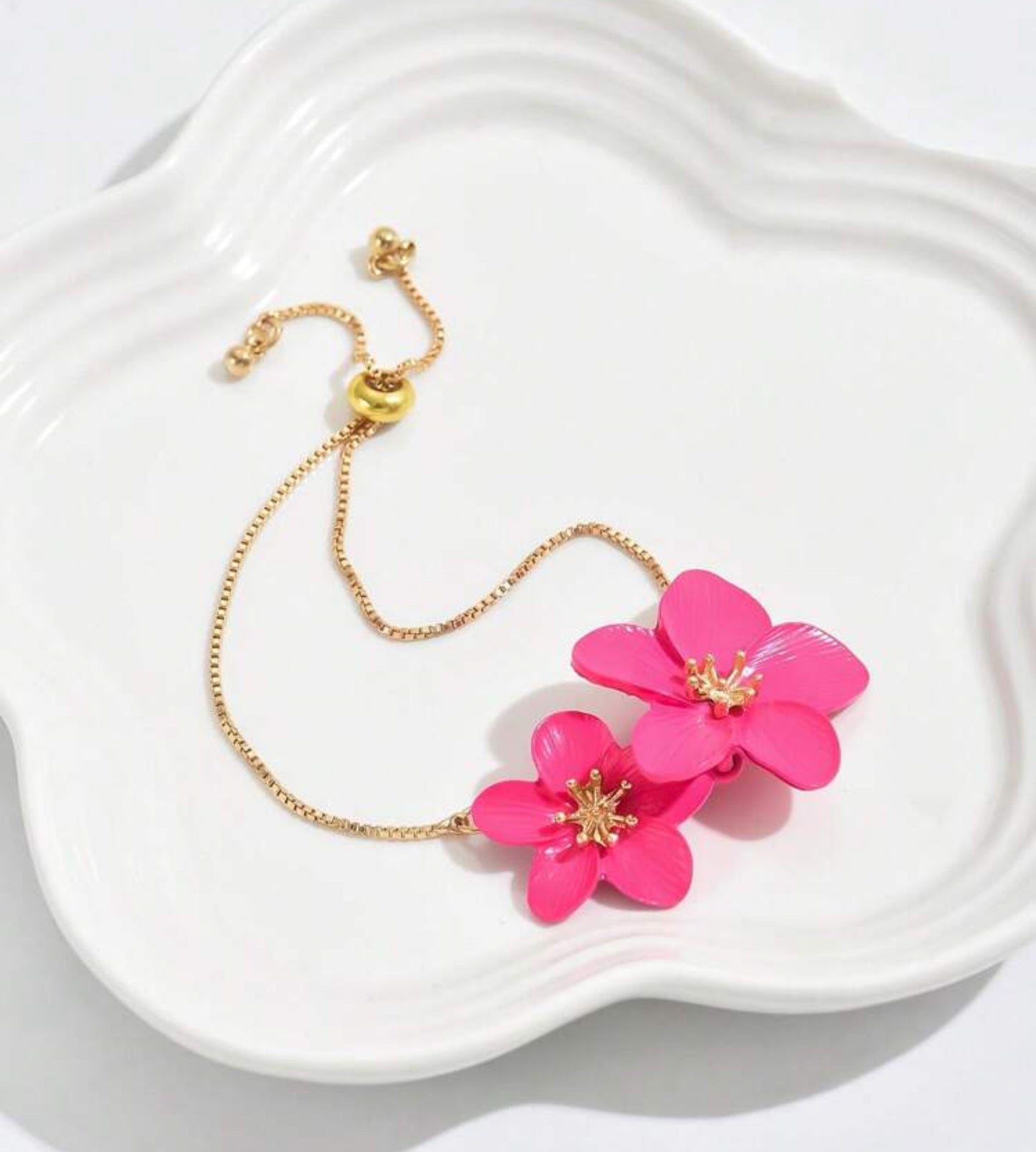 Adjustable Fresh Pink Floral Luxurious Bracelet