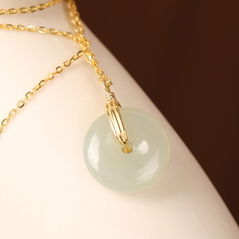 Round Jade Pendant Clavicle Chain S925 Silver Necklace