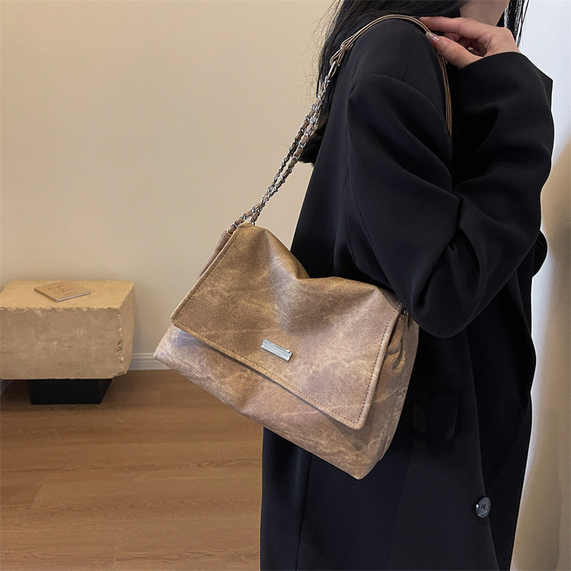 Texture Chain Shoulder Bag