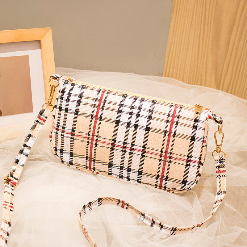 Cute Plaid Shoulder Bag