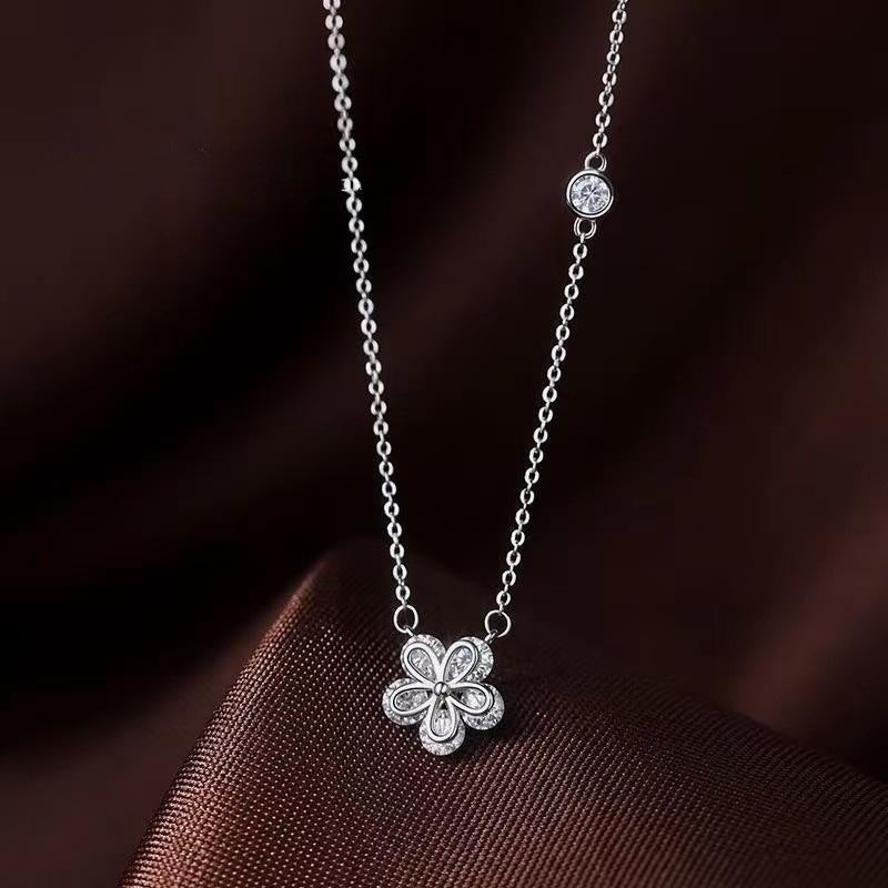 Zircon Flower Necklace