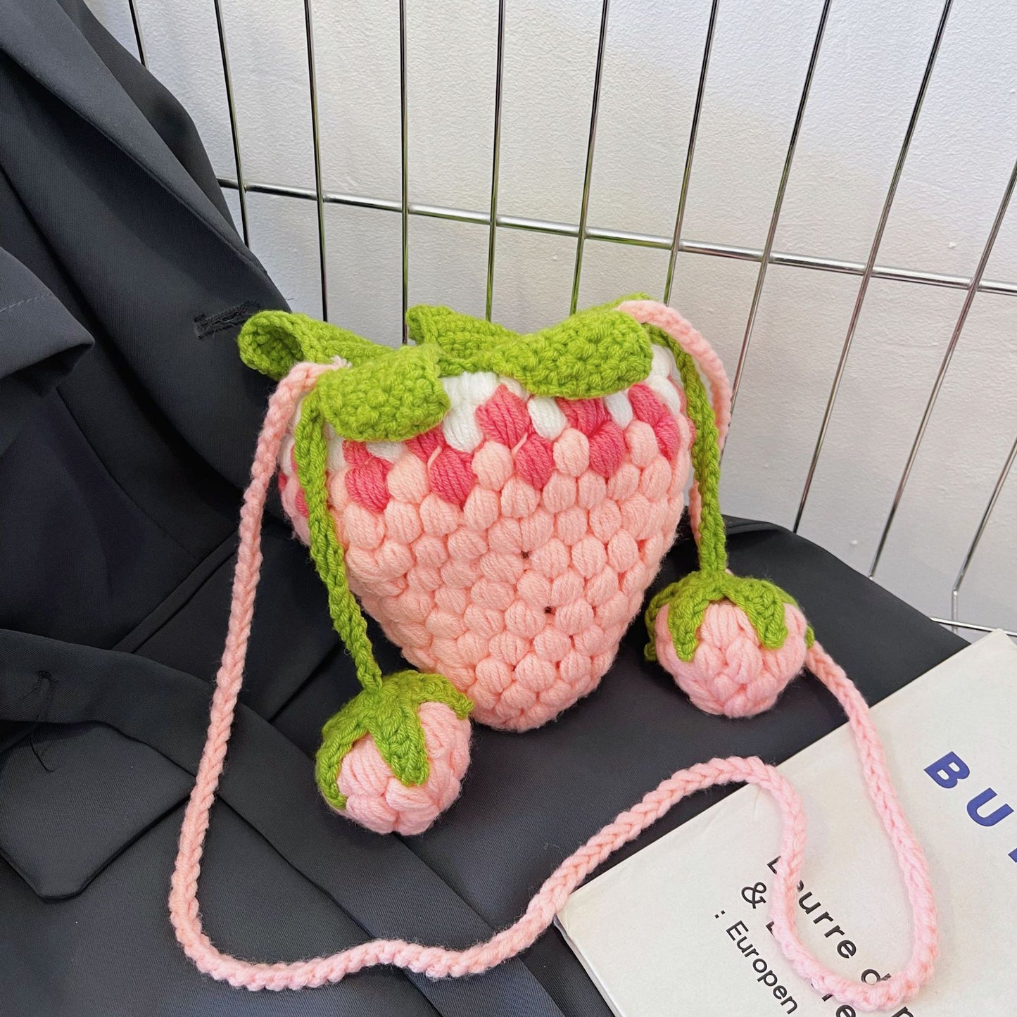 Wool Crochet Gradient Strawberry Shape Bag