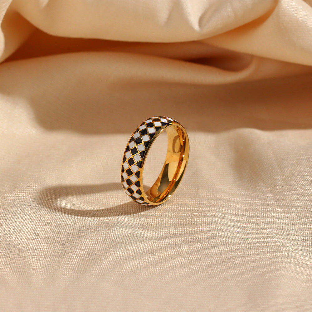 Stainless Steel 18K Gold Plating Black And White Plaid Oil Dripping Ring