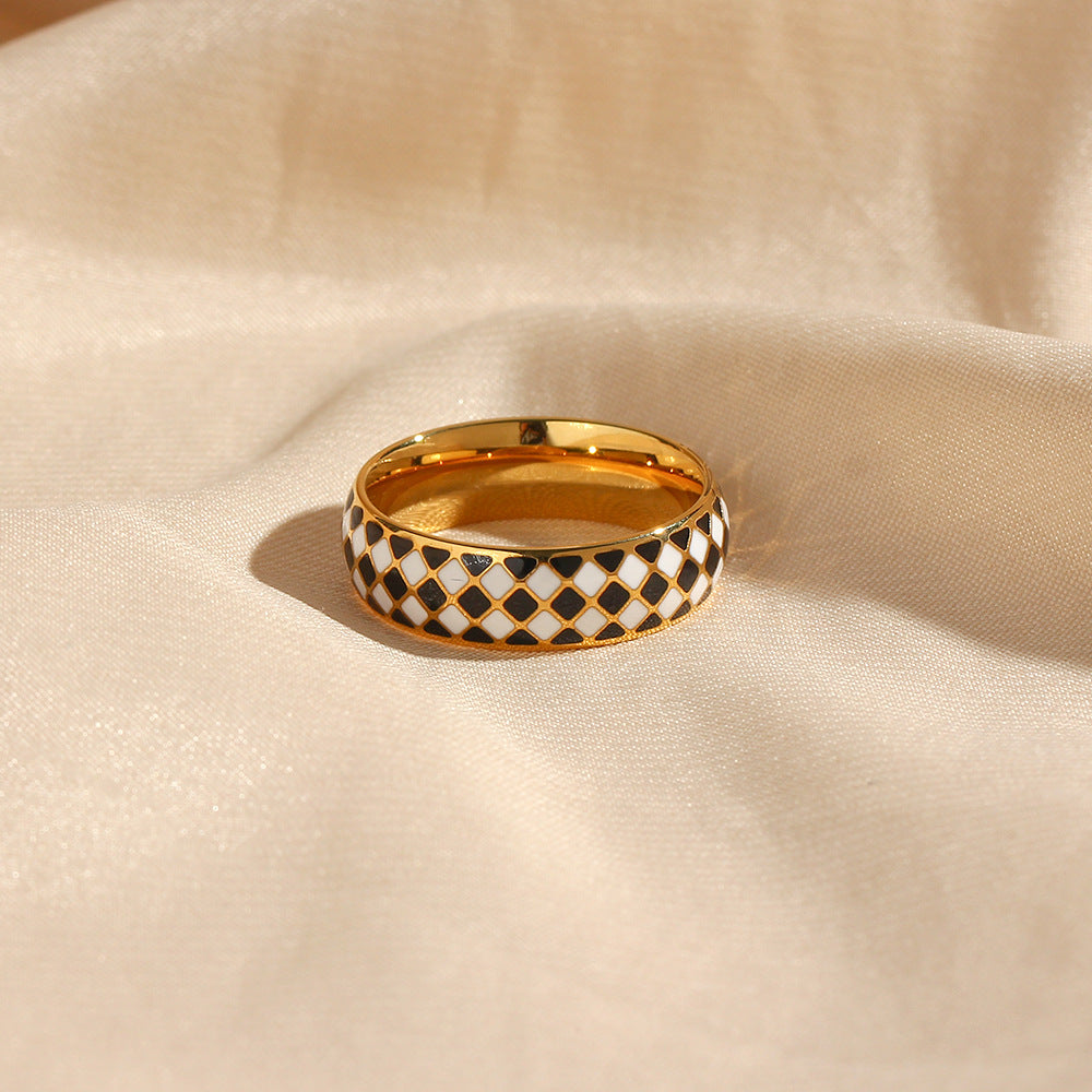 Stainless Steel 18K Gold Plating Black And White Plaid Oil Dripping Ring