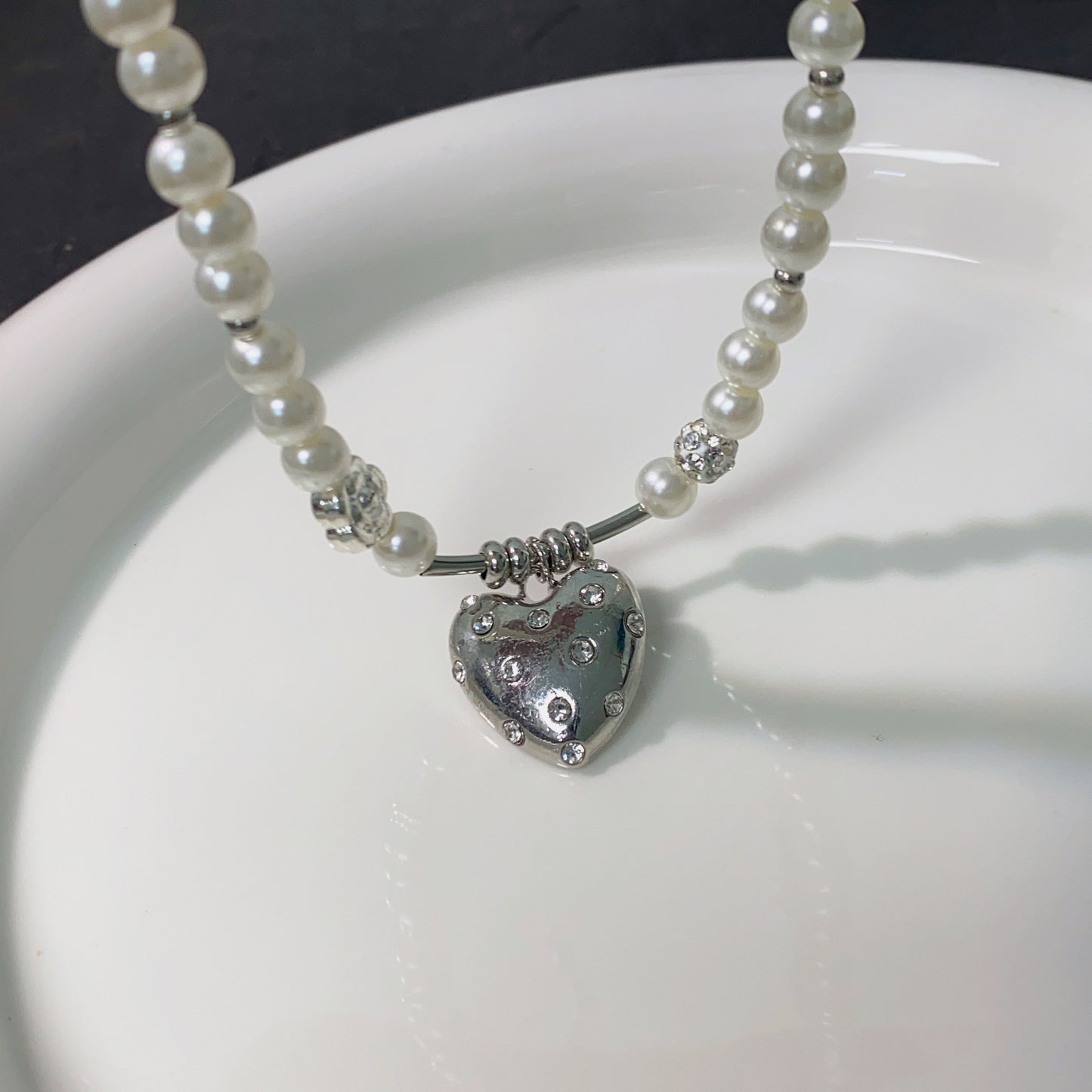 Simple Love Pearl Necklace