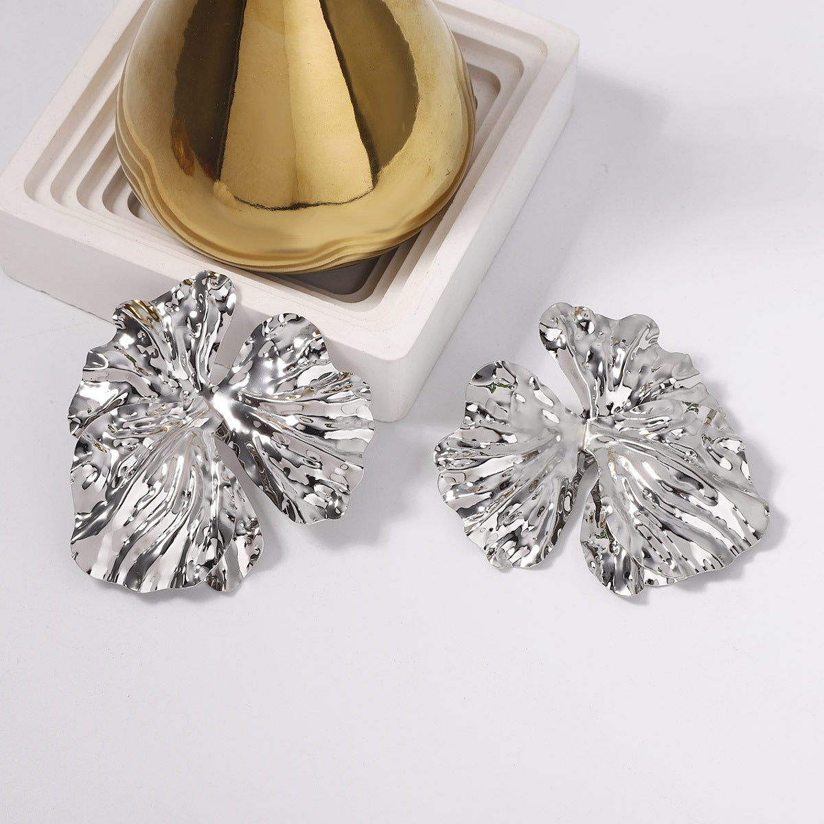 Exaggerated Large Flower Ear Studs