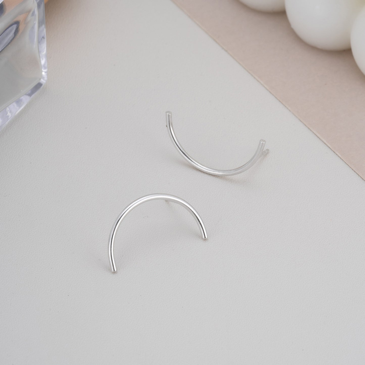 Minimalist Geometric Symmetrical Semicircle Stud Earrings