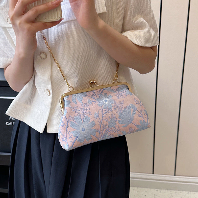 Shell Chain Flower Shoulder Bag