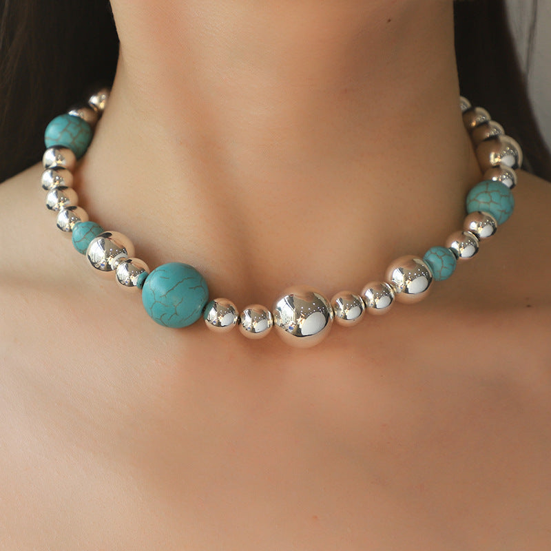 Elegant Turquoise Beaded Necklace