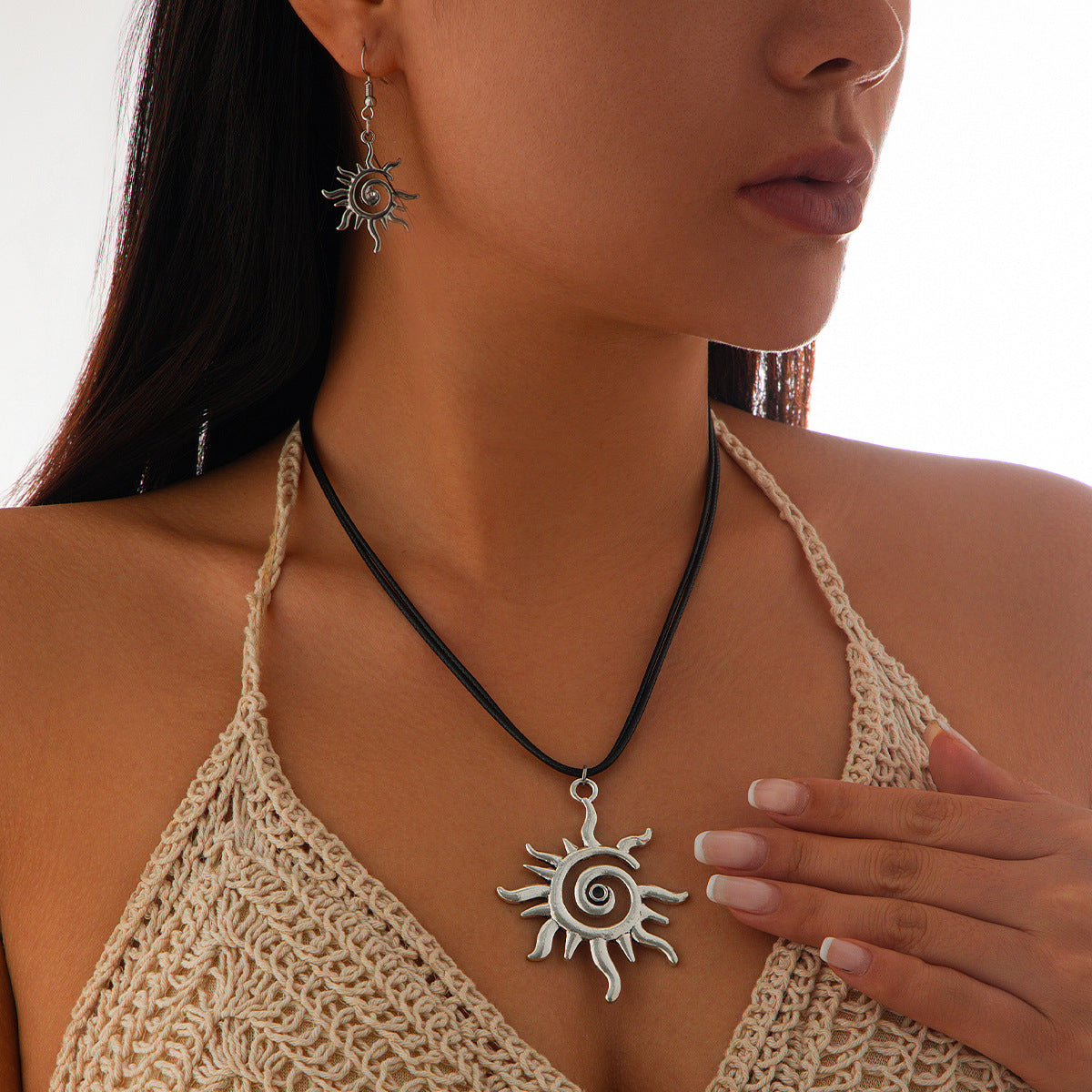 Retro Sun Alloy Necklace