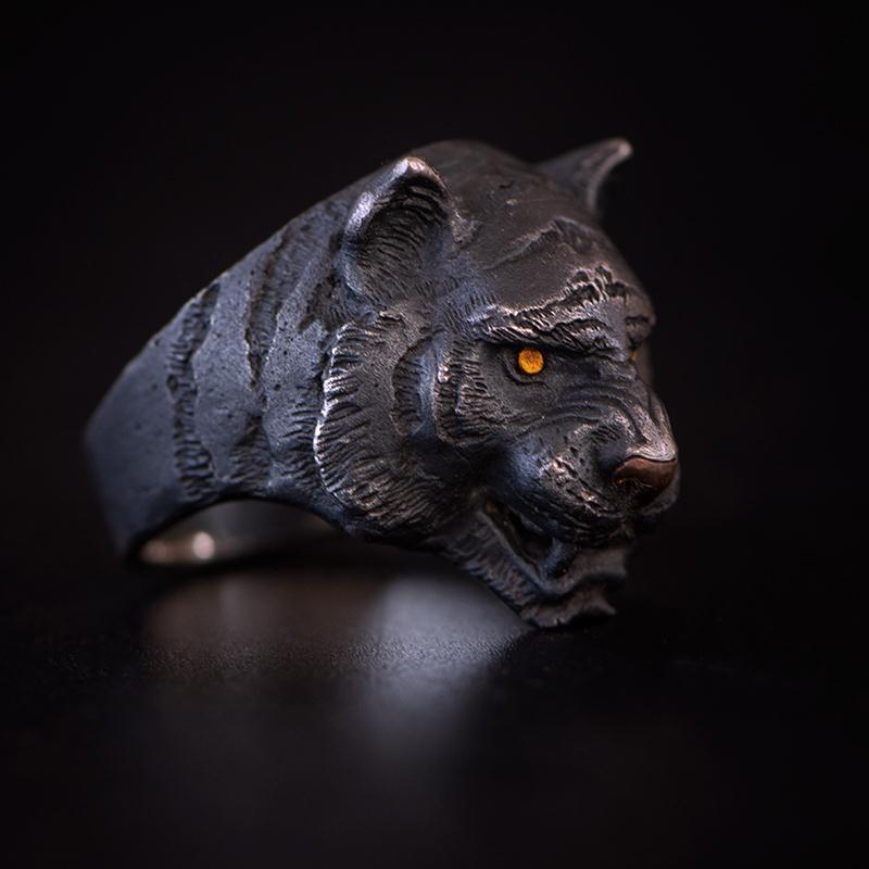 Domineering Fashion Black Tiger Ring