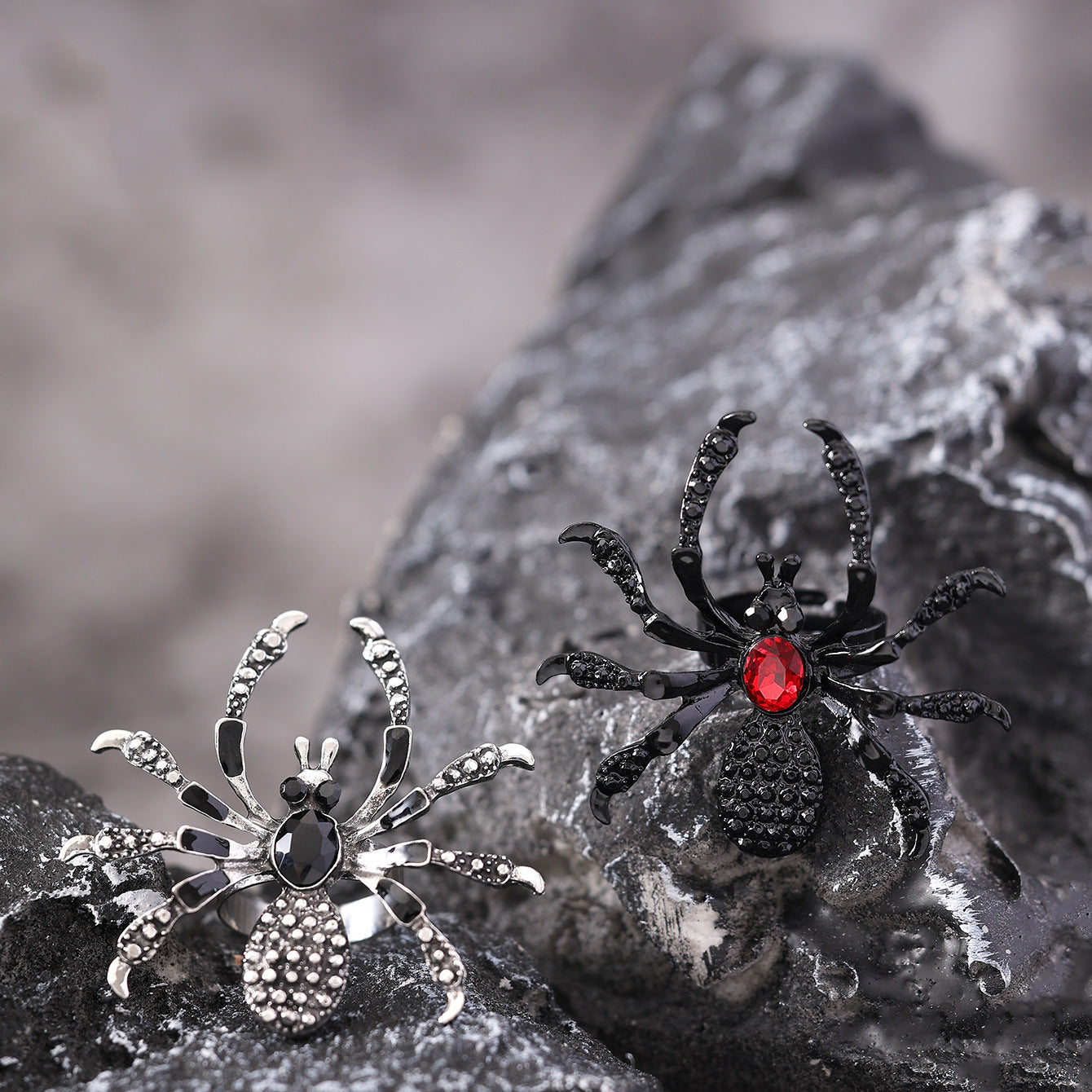 Fashion Dark Halloween Spider Ring