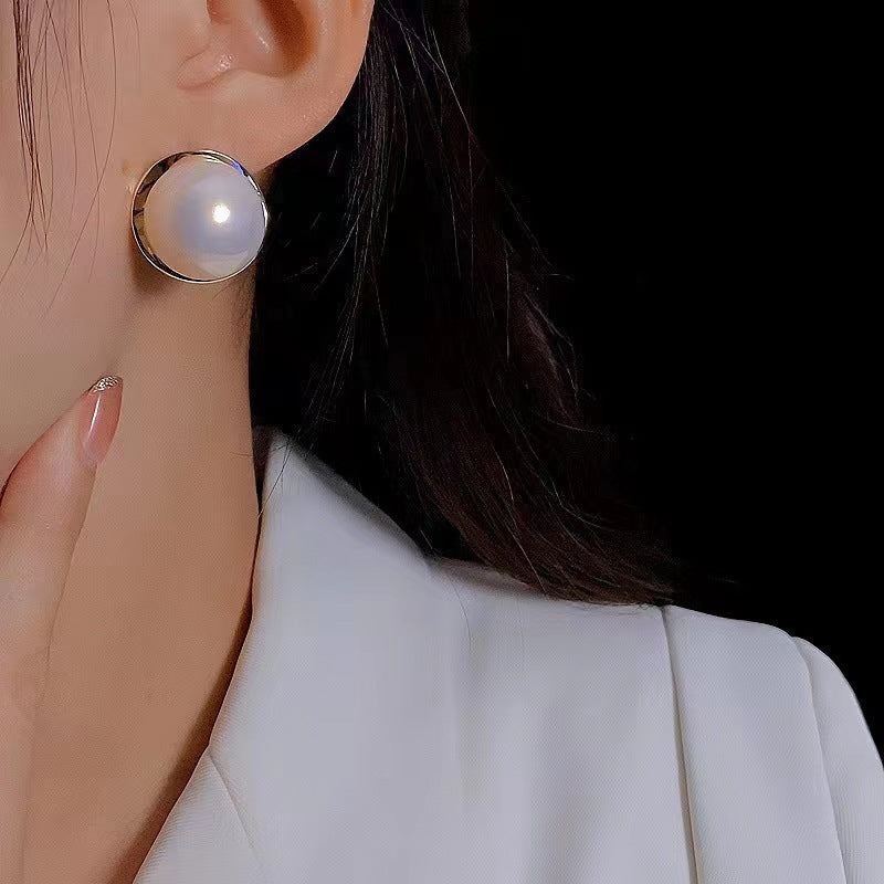 Women's Fashion All-matching Elegant Pearl Stud Earrings