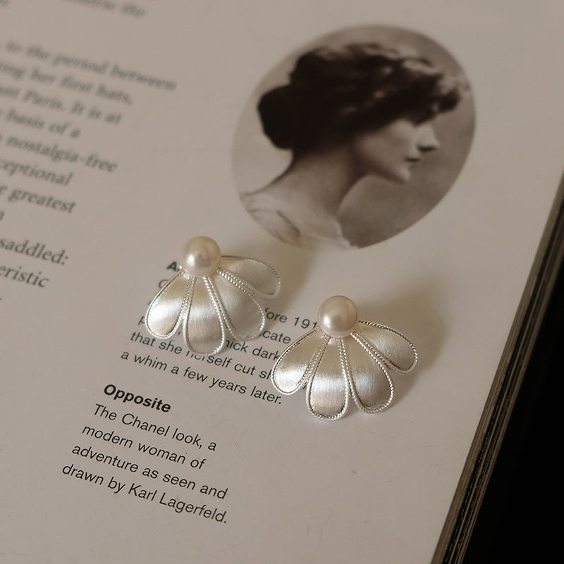 Flower Brushed Half Petal Pearl Stud Earrings