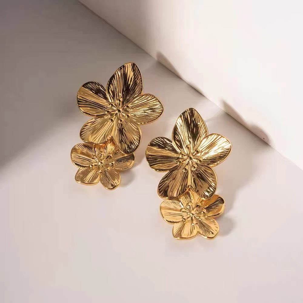 Retro Flower Stud Earrings