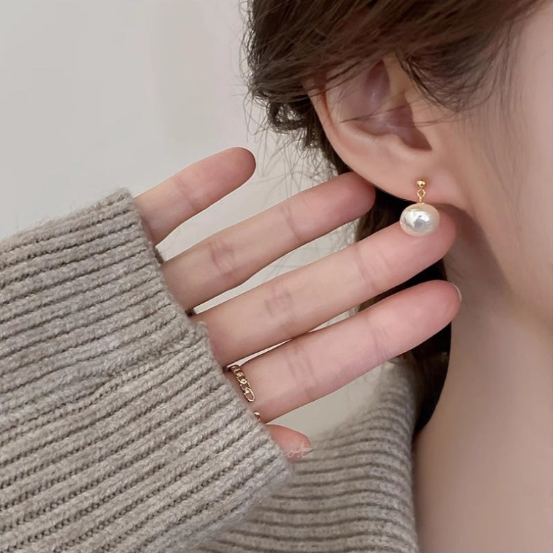 Fashion Steamed Bread Pearl Stud Earrings