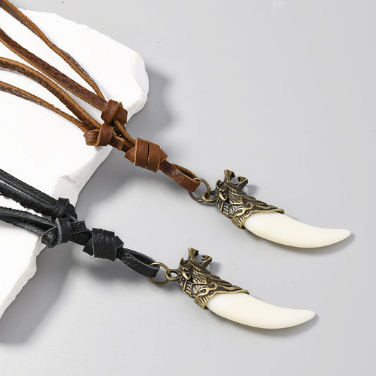 Simple And Adjustable Creative Vintage Wolf Tooth Cowhide Necklace