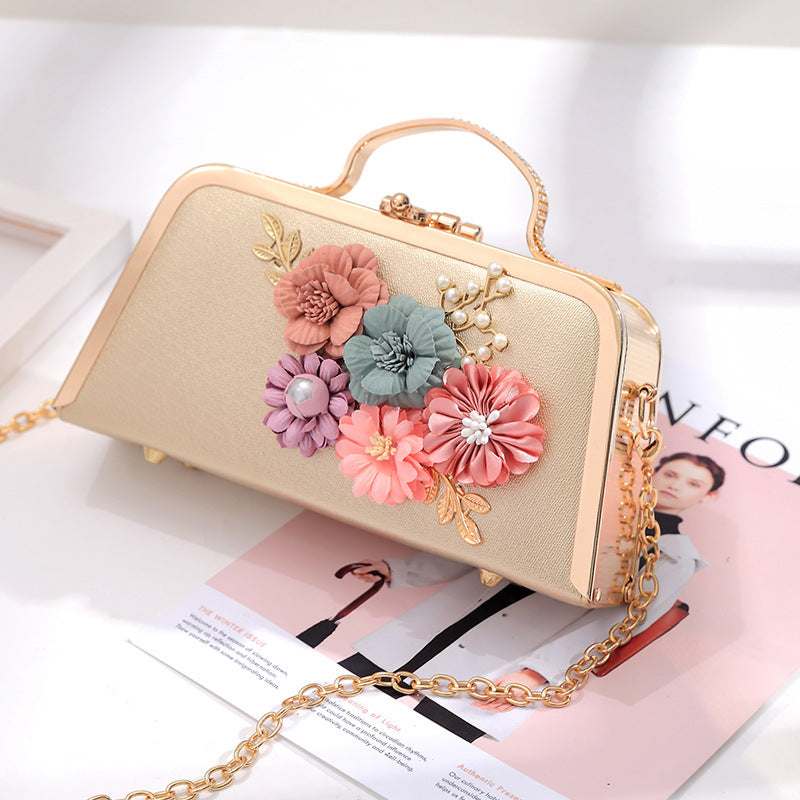 Sweet And Fashionable Flower Messenger Handbag