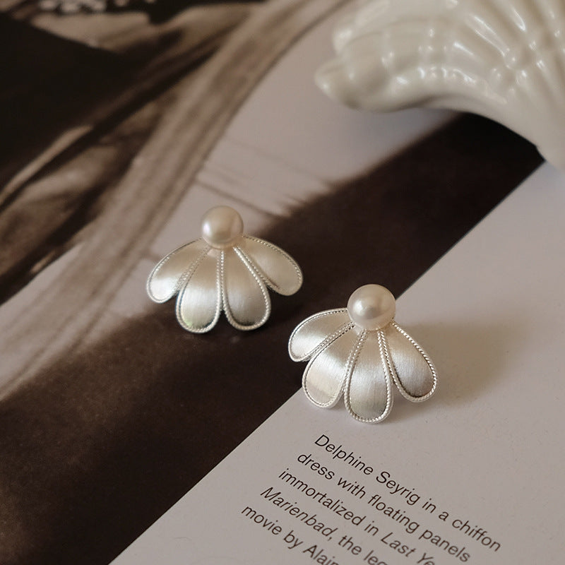 Flower Brushed Half Petal Pearl Stud Earrings