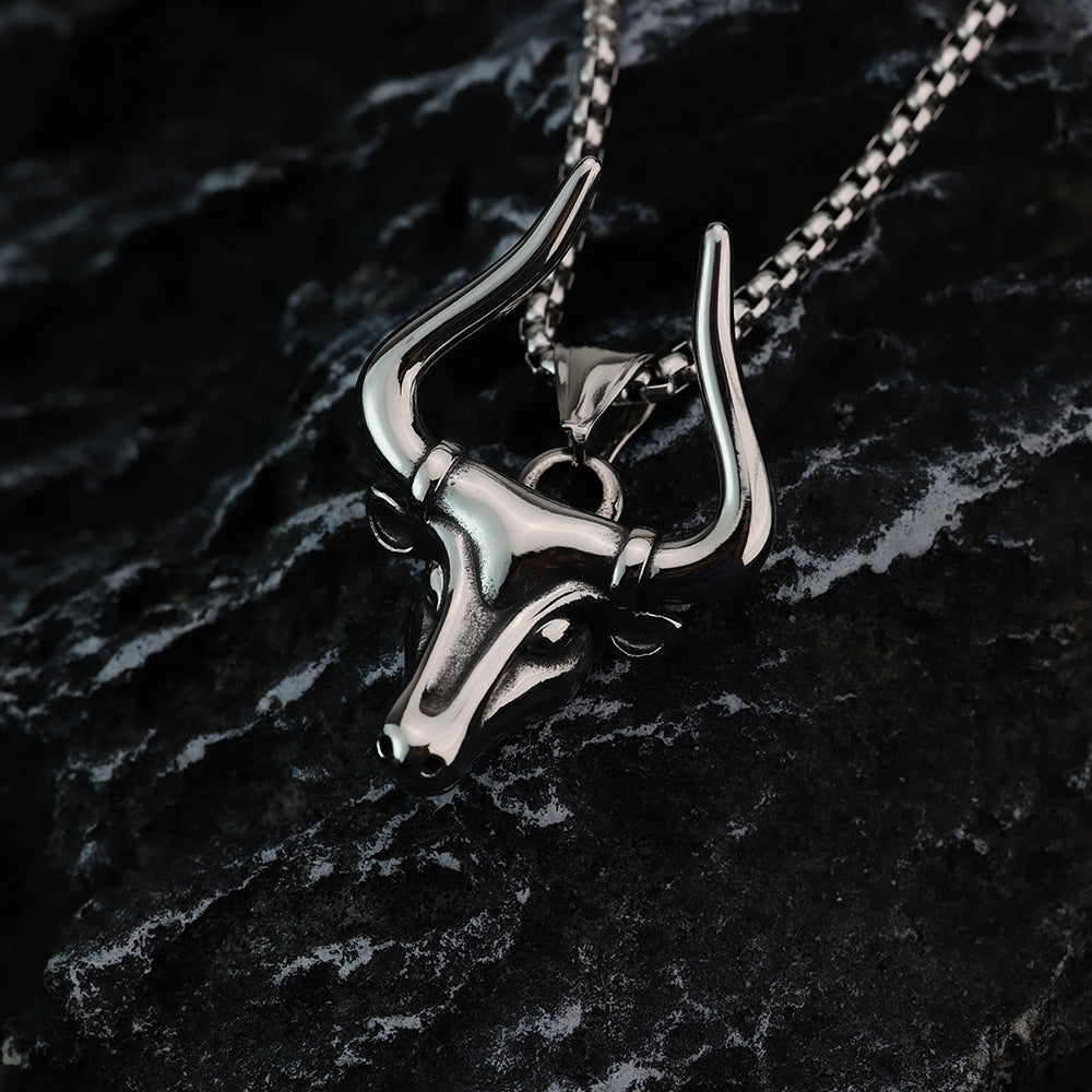 Men's Personalized Smooth-Surface Animal Ox-Head Necklace Pendant