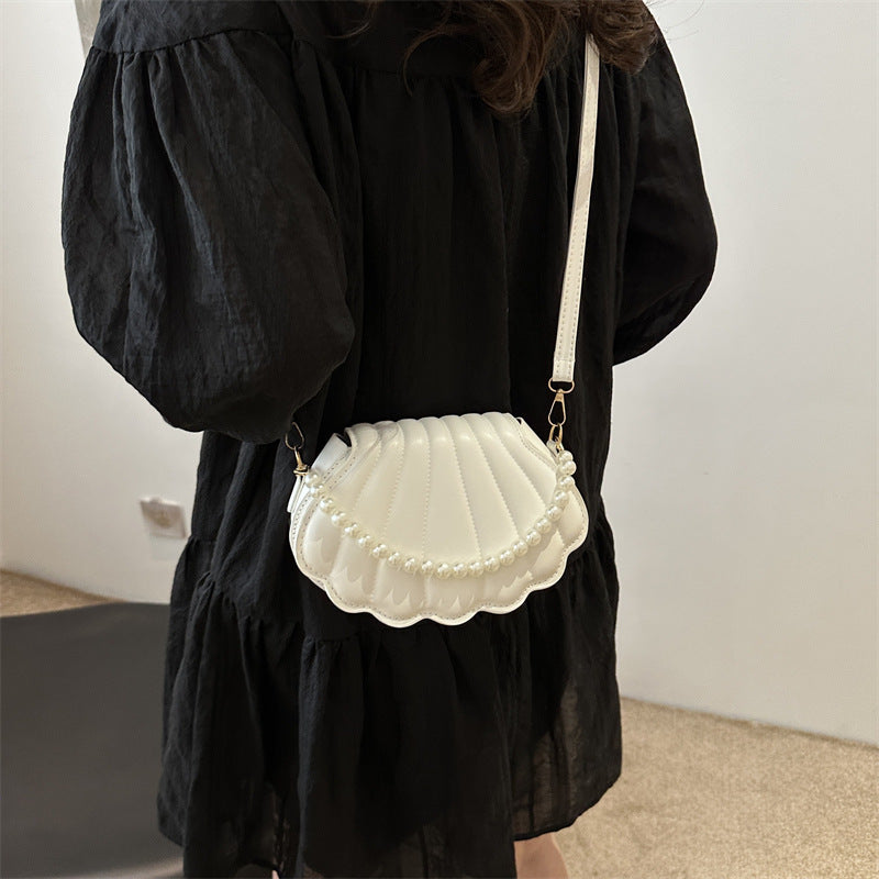 Shell Simple Messenger Bag