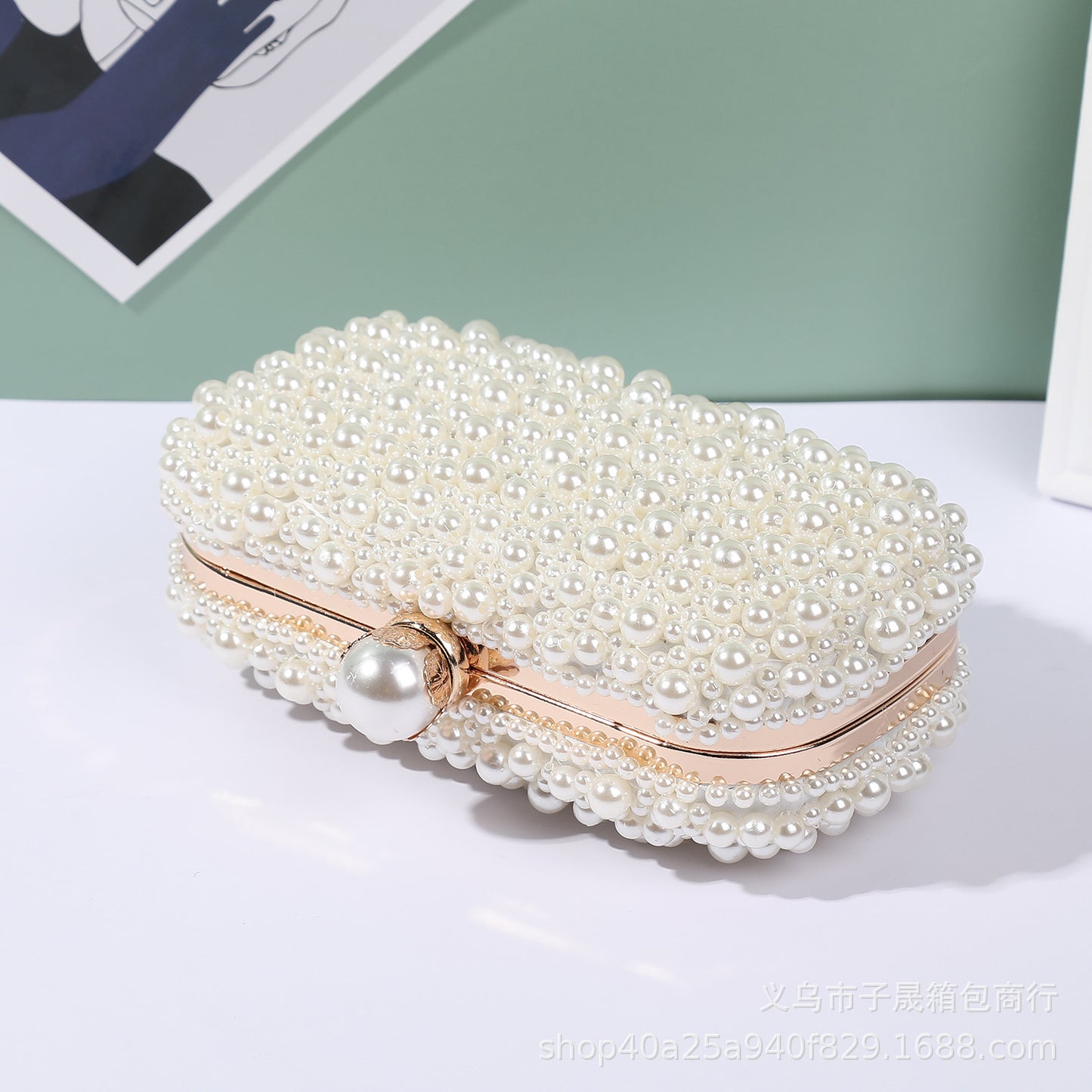 Women's Pearl Dinner Bag Soft Surface Lock Clutch