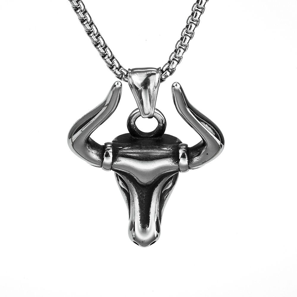 Men's Personalized Smooth-Surface Animal Ox-Head Necklace Pendant