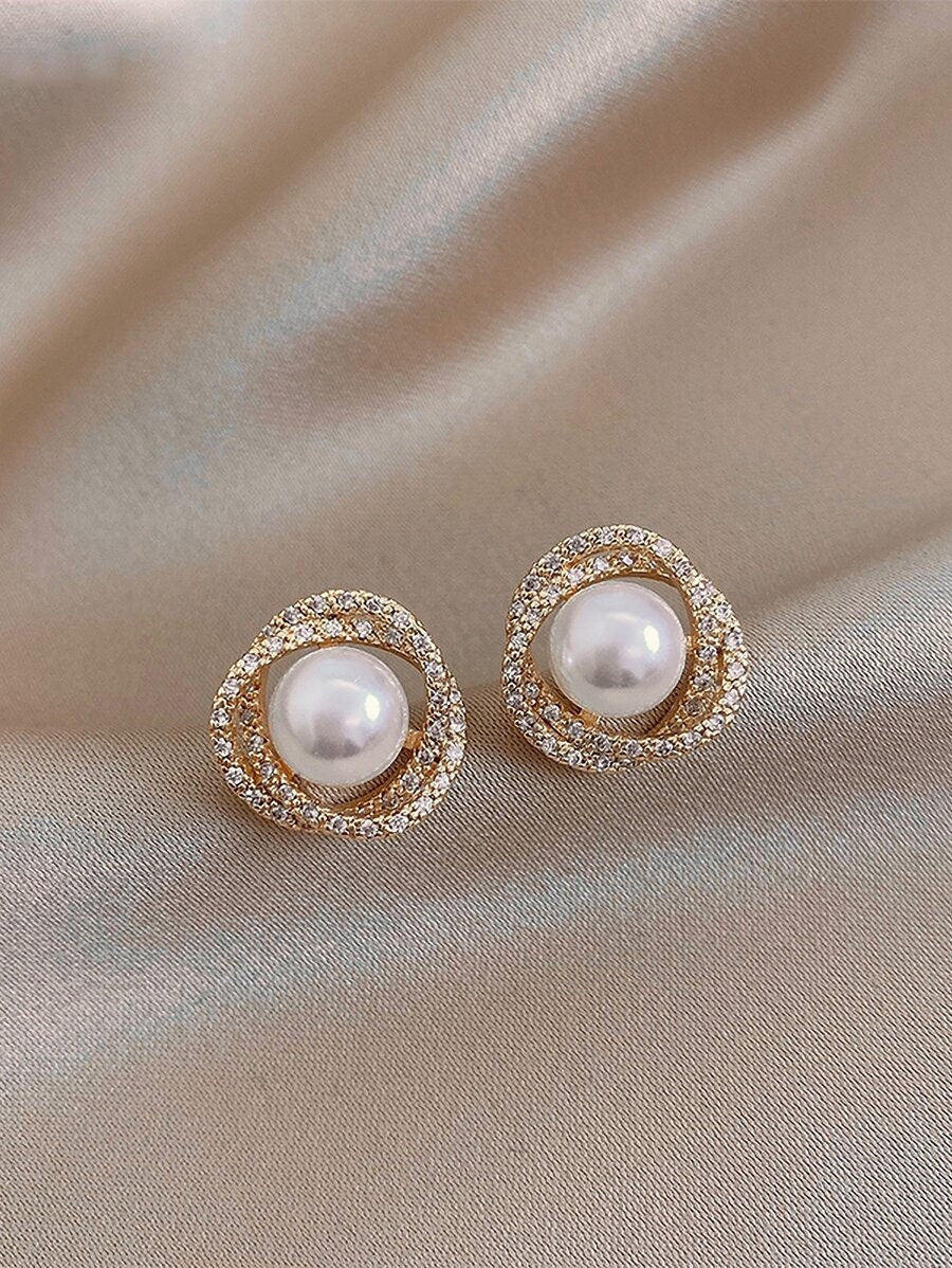 Faux Pearl & Rhinestone Decor Stud Earrings