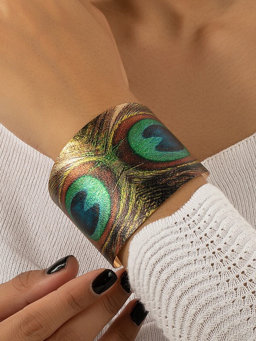 Peacock Feather Pattern Cuff Bangle