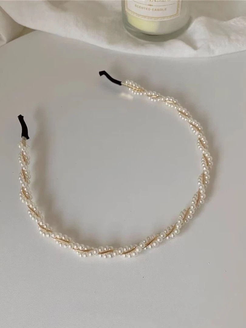 Faux Pearl Twisted Headband